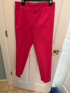 Straight-Leg Pull-On Pants in Vibrant Pink